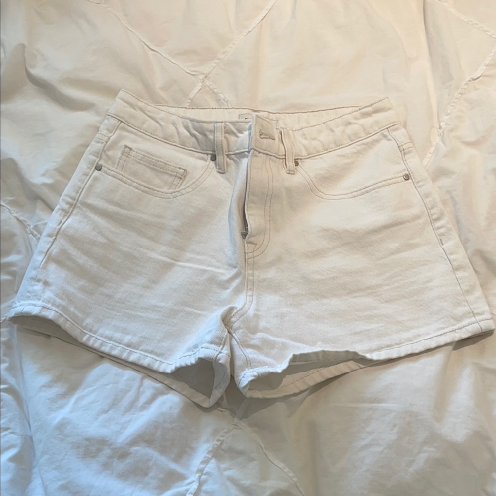 Club Monaco Denim Shorts Chalk Size 26